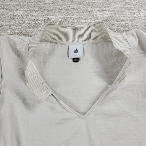 CAbi Snapshot Satin Top Womens Large Ivory Pleated Collar V-Neck Tank Shirt - Picture 10 of 11